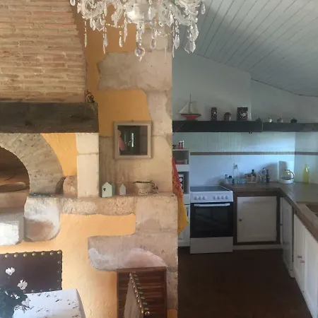 Semesterbostad La Roque *