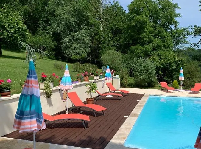 La Roque Nyaraló Saint-Julien-de-Crempse